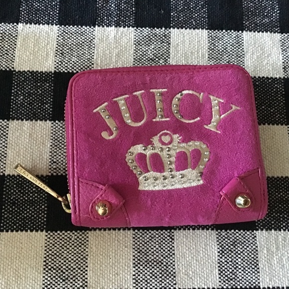 Juicy Couture Handbags - Vintage Juicy Couture Pink Terry Zipper Wallet Pink